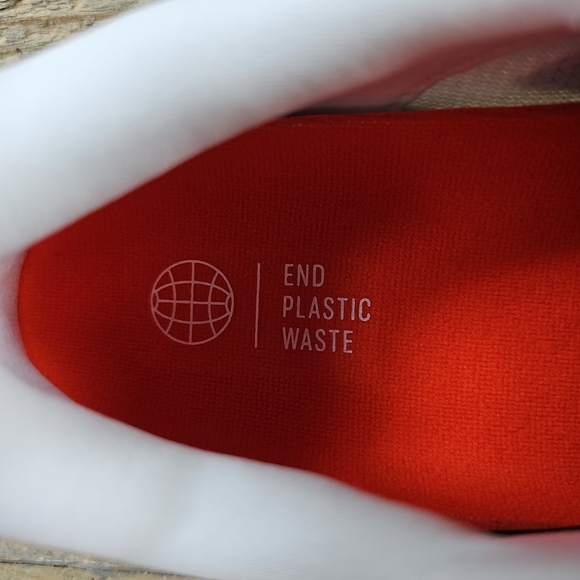 adidas Women's Supernova 2.0 Running Shoes Non Dyed/Black/White - Picture 10 of 11